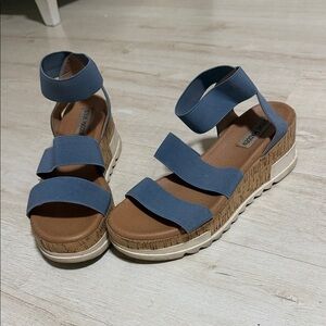 Steve Madden Denim Blue Cork Platform Sandals
